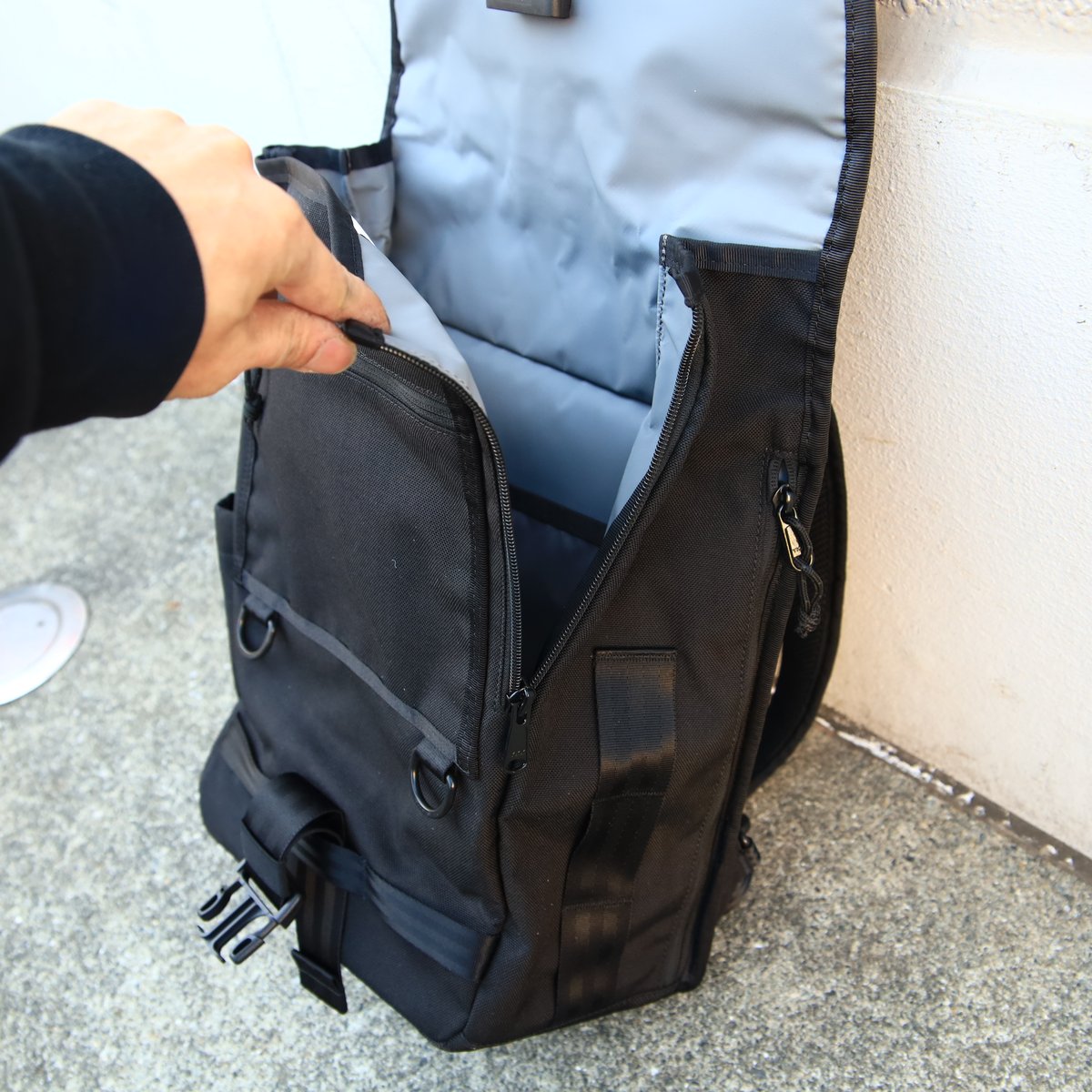 CHROME VERSATILE BACKPACK | WADACYCLE online store CHROME VERSATILE BACKPACK | WADACYCLE online store