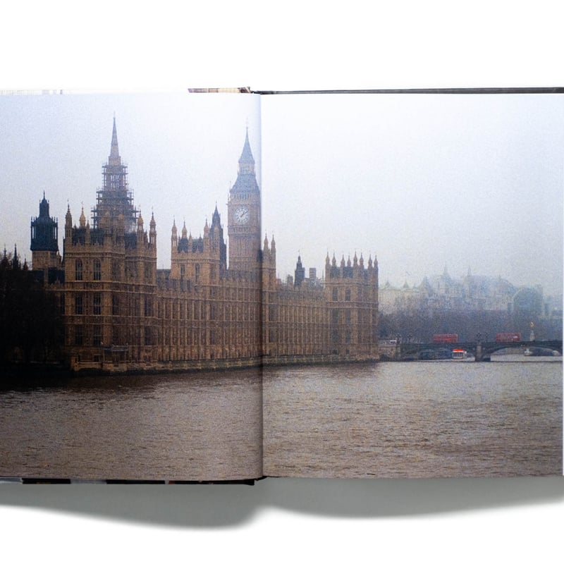 LONDON | Art Book Iskusstvo