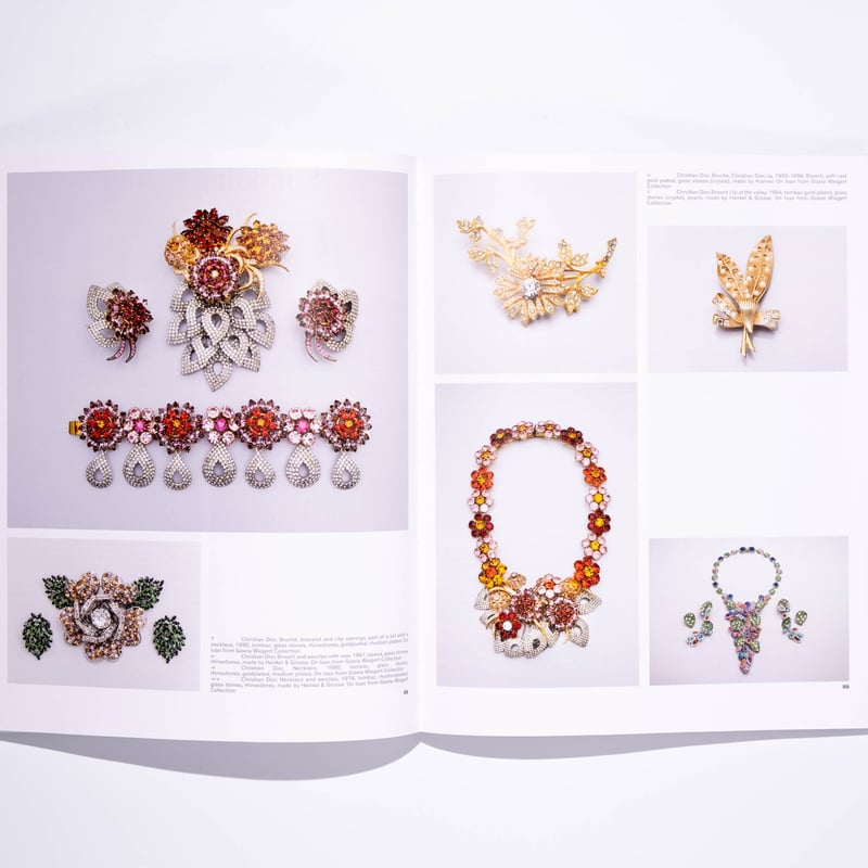 Dior: A New Look | Art Book Iskusstvo