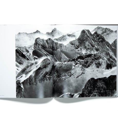 Peter Mathis: Snow