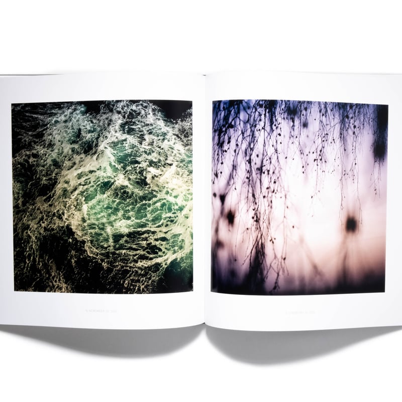 Mat Hennek: Sounds of Spheres | Art Book Iskusstvo