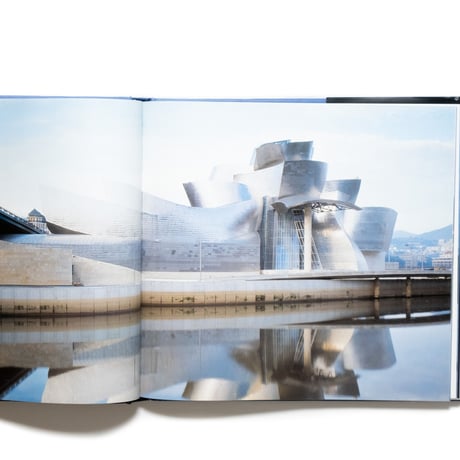 GUGGENHEIM: New York Venice Bilbao Berlin