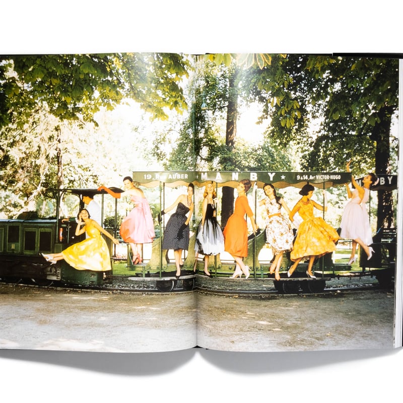 Dior Glamour: 1952-1962 | Art Book Iskusstvo