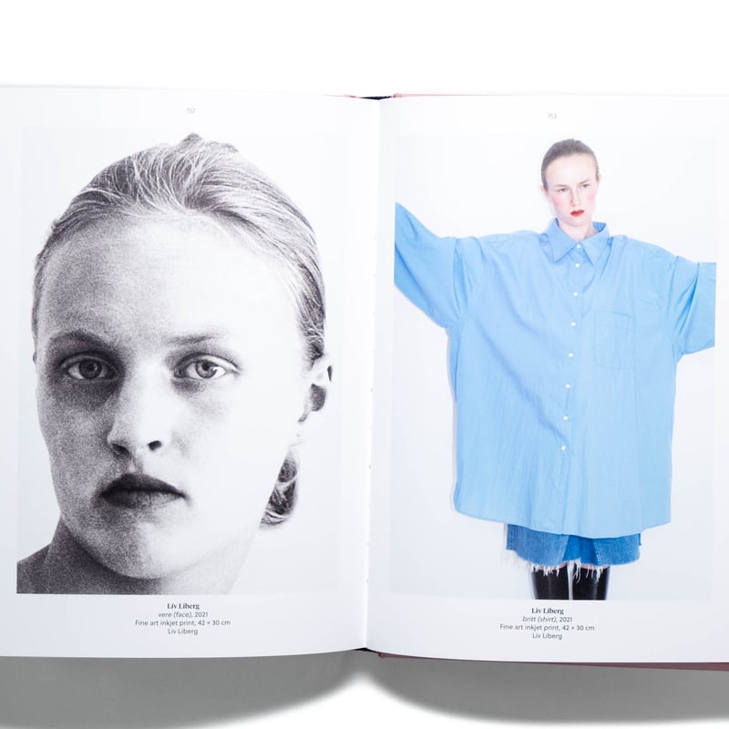 Female View | Art Book Iskusstvo