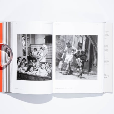 Robert Doisneau. Paris. 45th Ed.