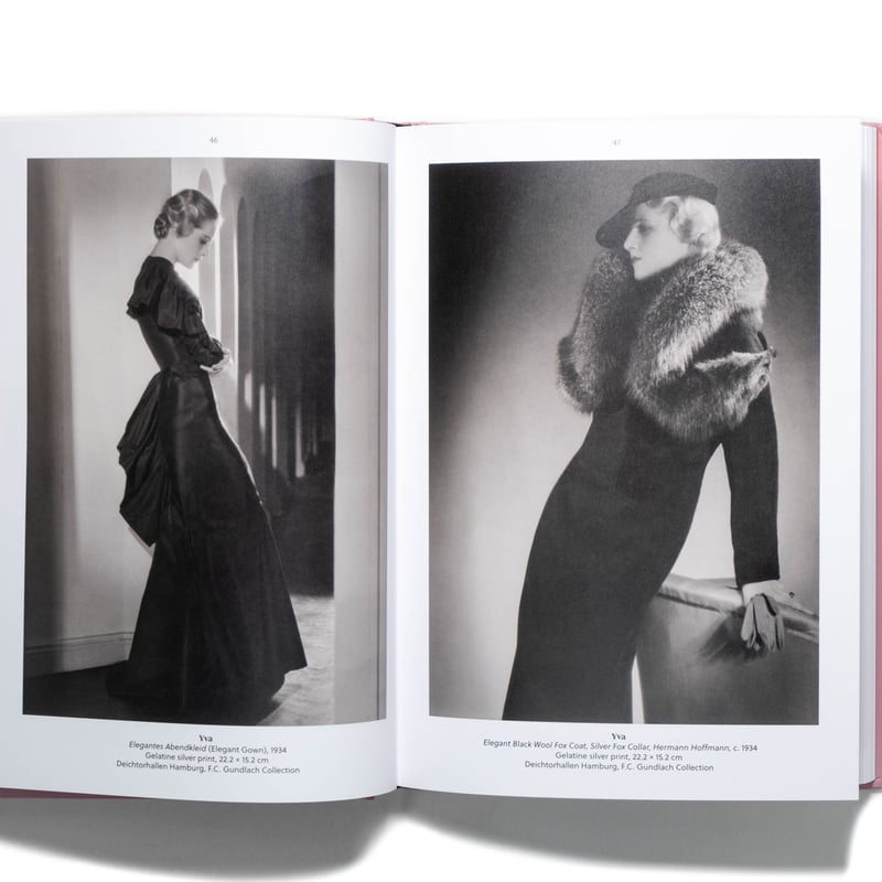 Female View | Art Book Iskusstvo