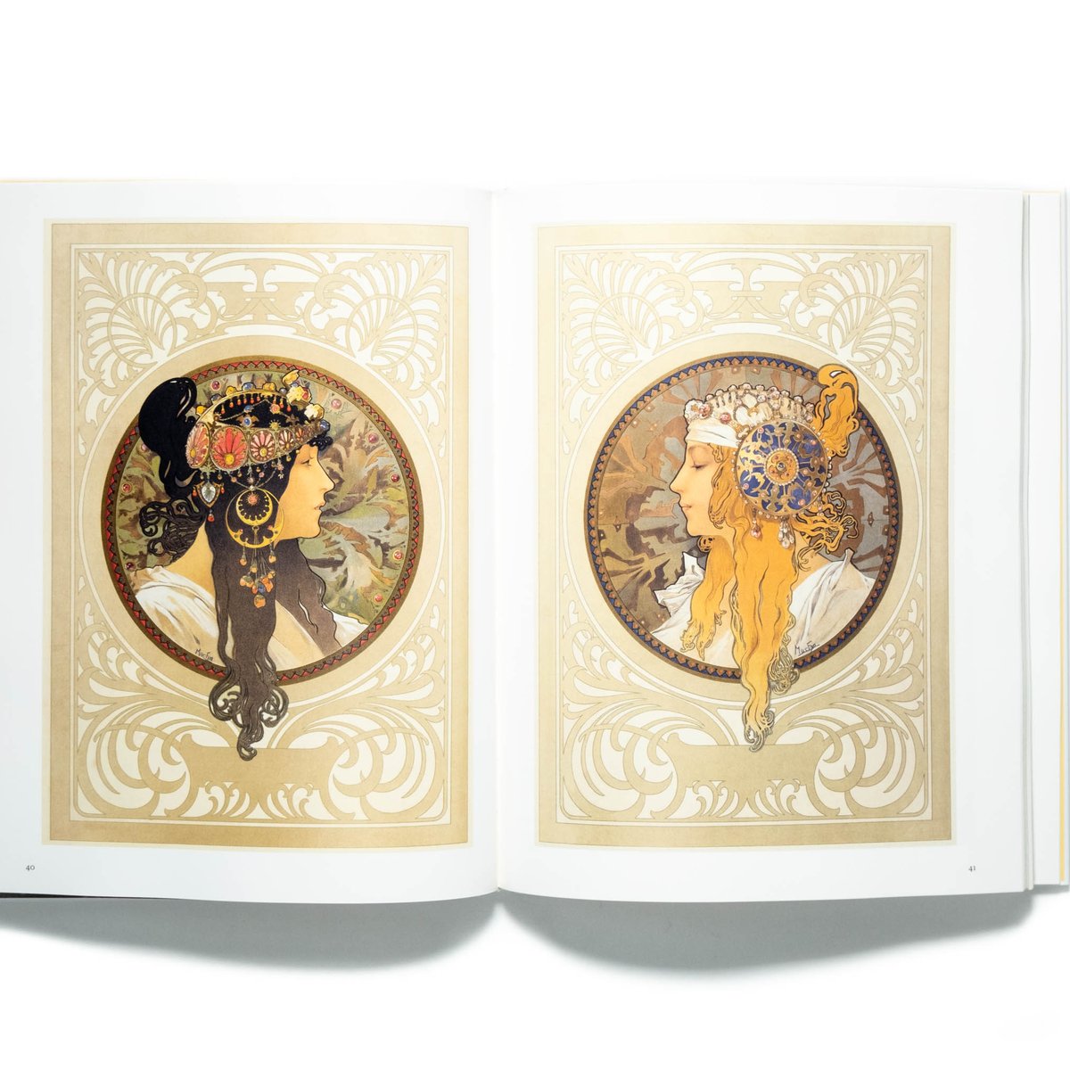 Mucha | Art Book Iskusstvo