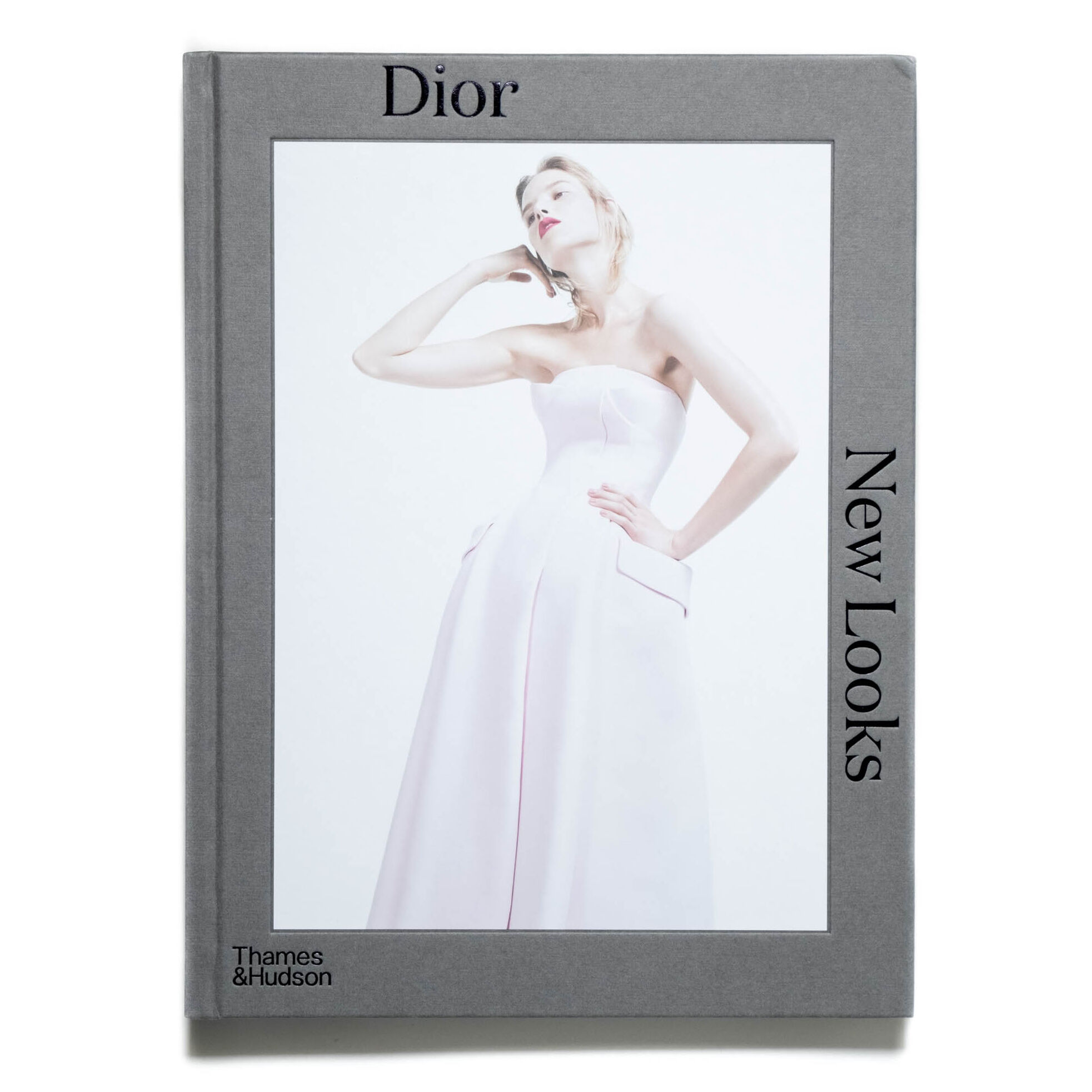 Dior: New Looks | Art Book Iskusstvo