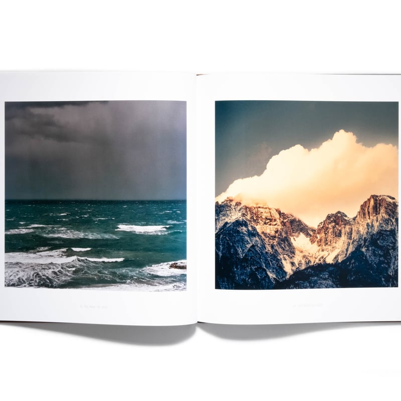 Mat Hennek: Sounds of Spheres | Art Book Iskusstvo