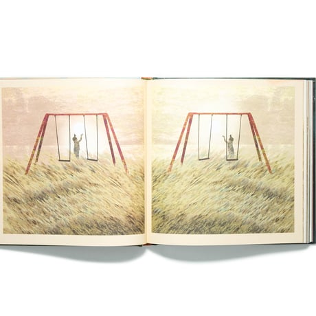 Britta Teckentrup: The Swing