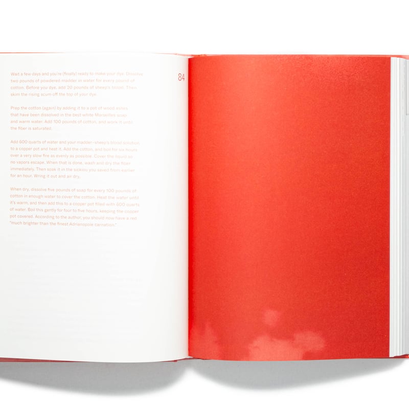 In Pursuit of Color | Art Book Iskusstvo