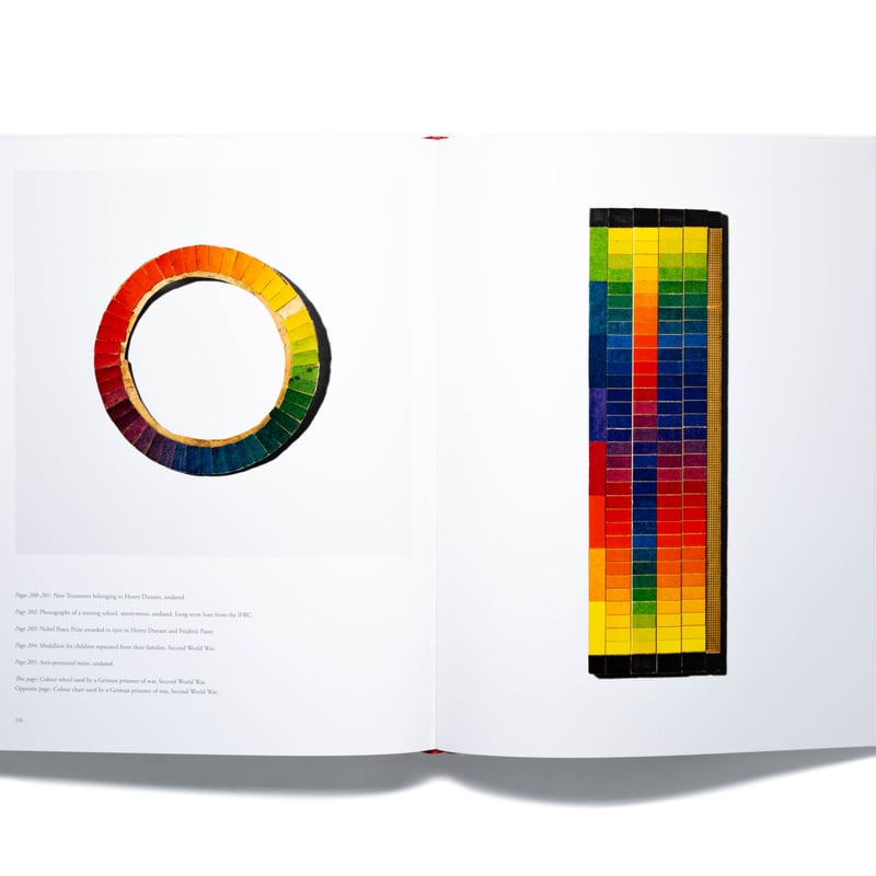 Henry Leutwyler: Humanity | Art Book Iskusstvo