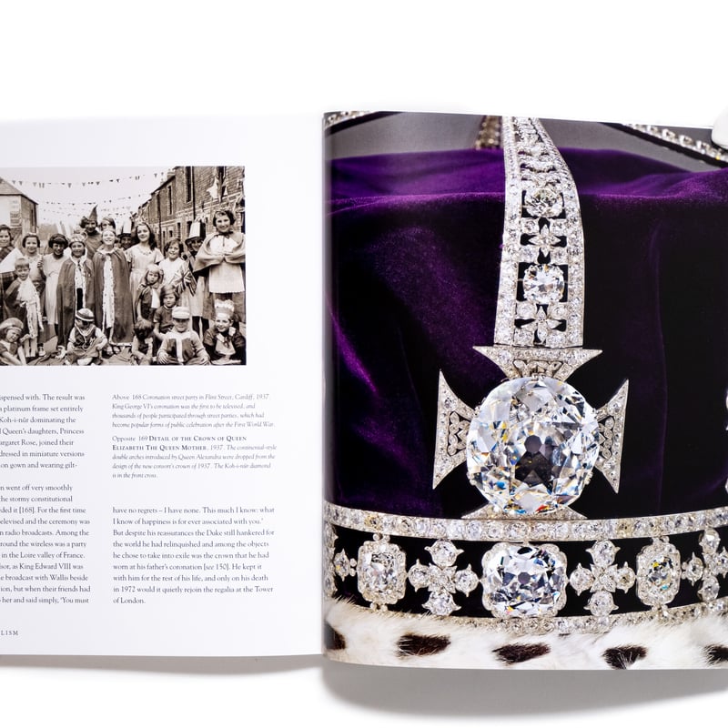 The Crown Jewels: The Official Illustrated Hist