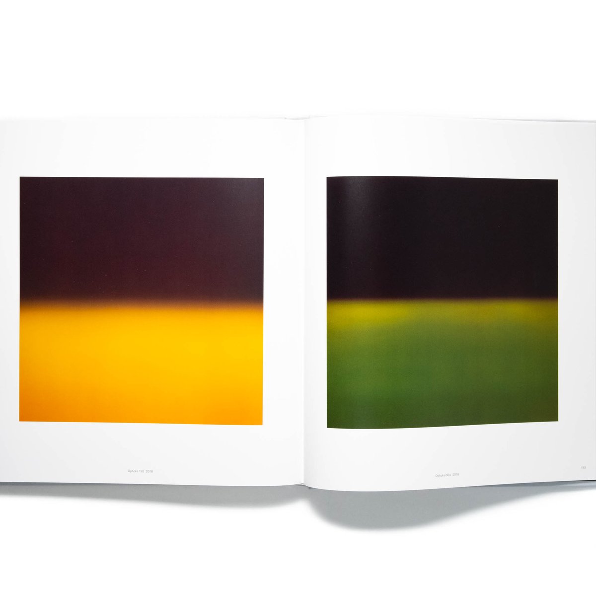 Hiroshi Sugimoto: Time Machine | Art Book Iskus Hiroshi Sugimoto: Time Machine | Art Book Iskus