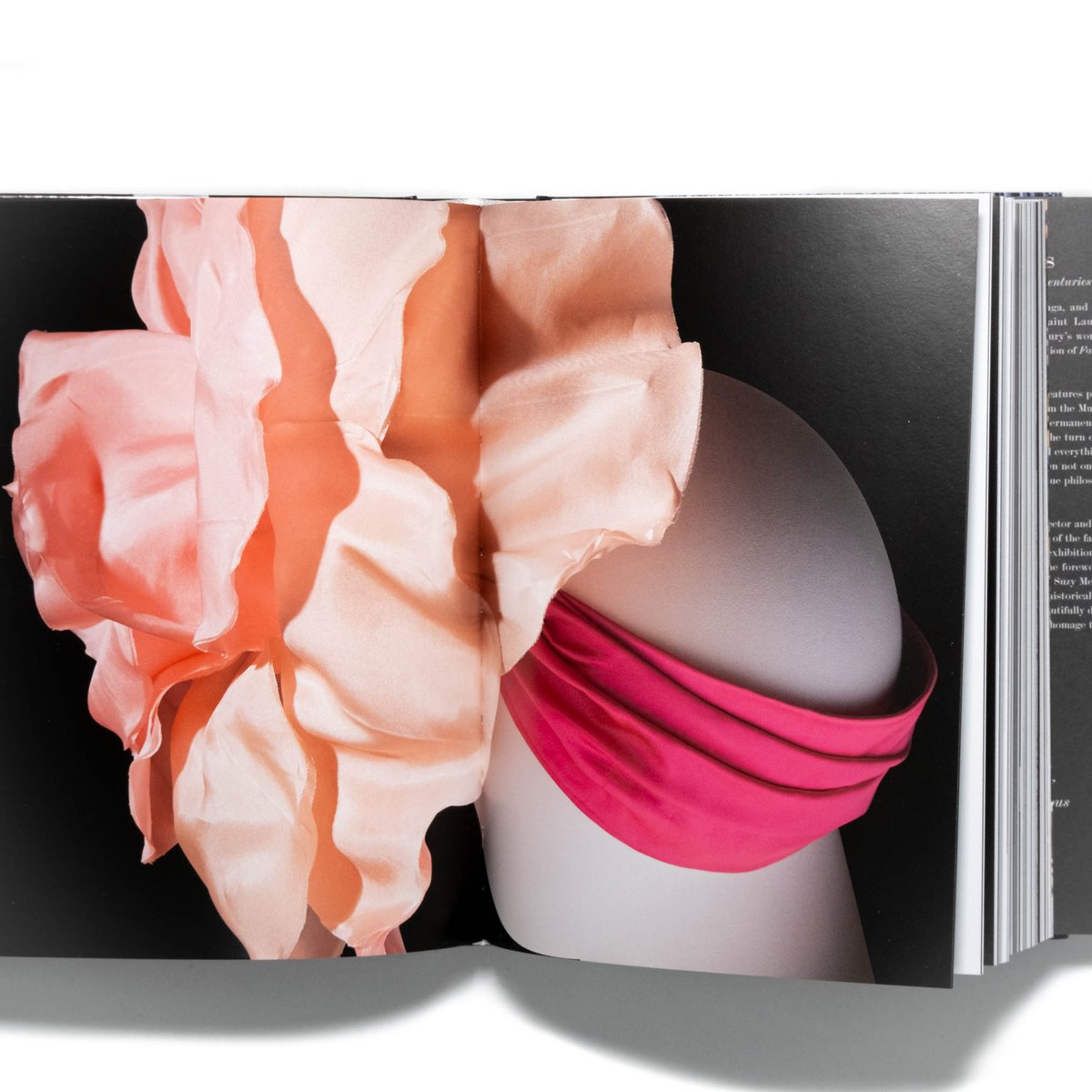 Fashion Designers A–Z. 40th Ed. | Art Book Isku