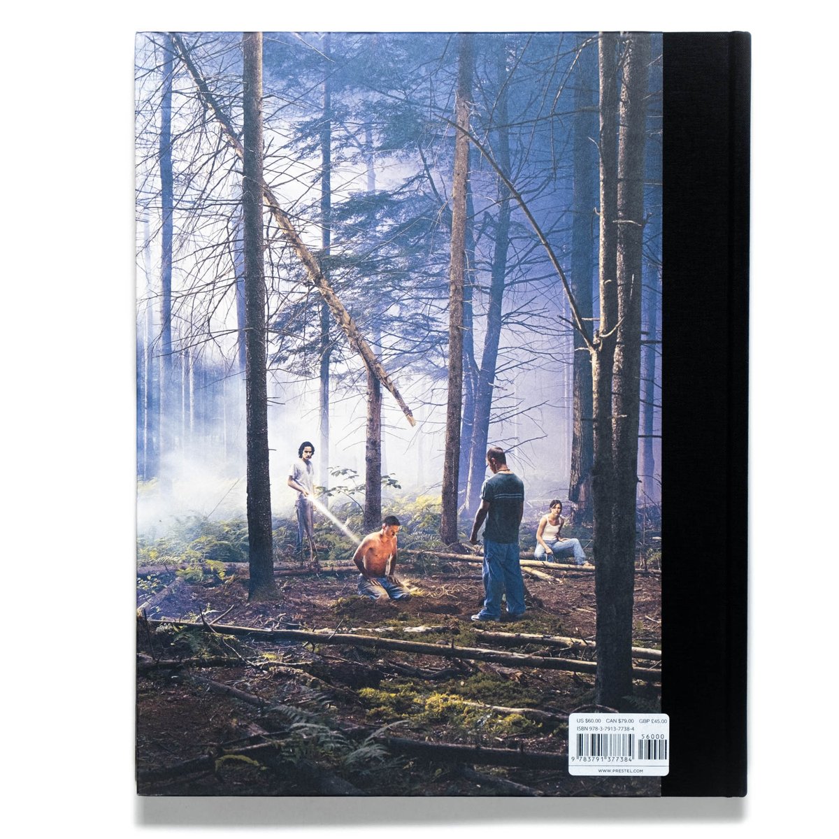 Gregory Crewdson | Art Book Iskusstvo