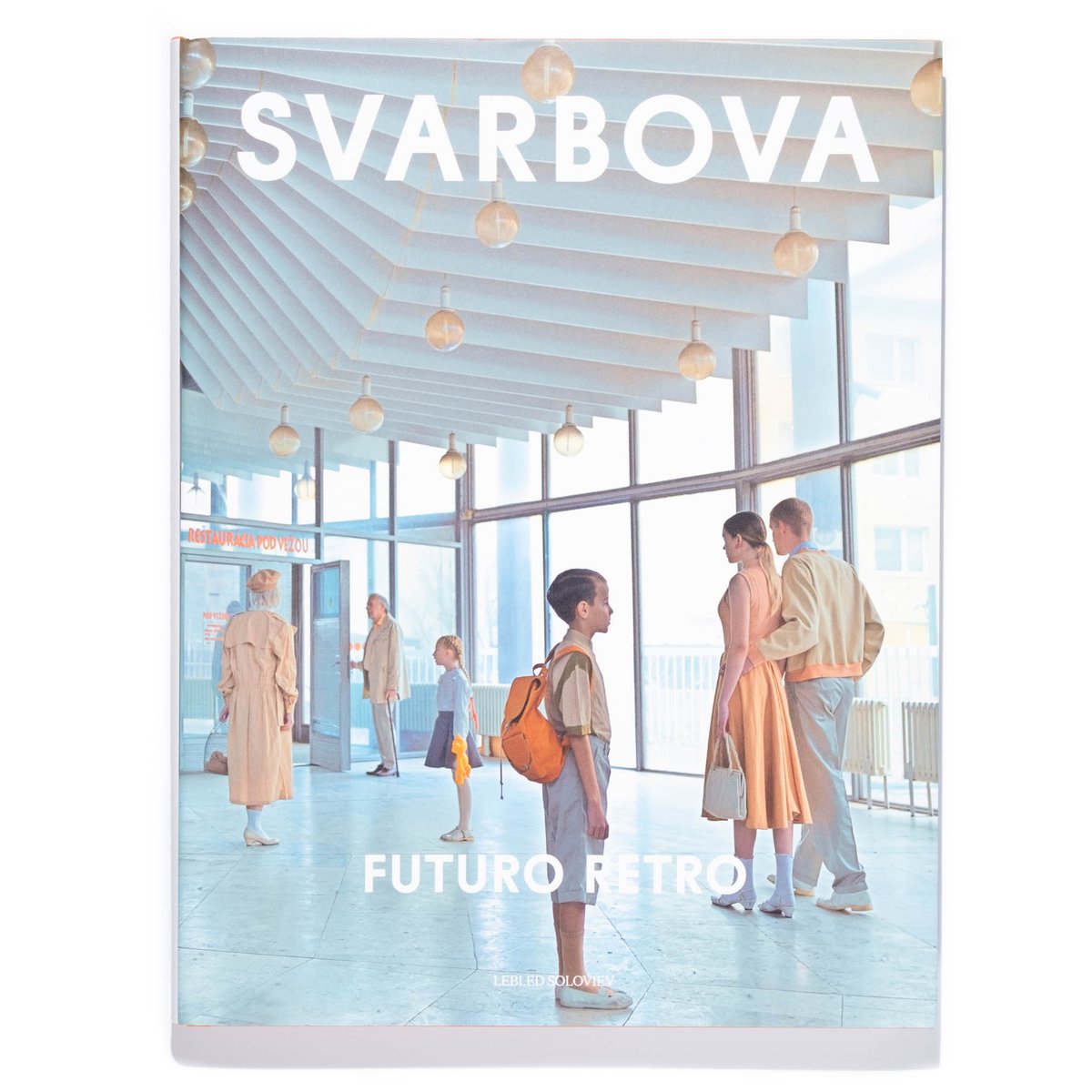 Futuro Retro | Art Book Iskusstvo