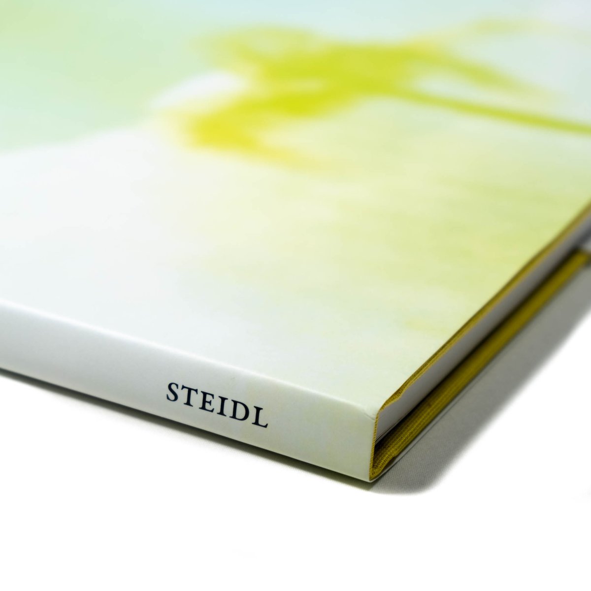 Philipp Keel: Last Summer | Art Book Iskusstvo