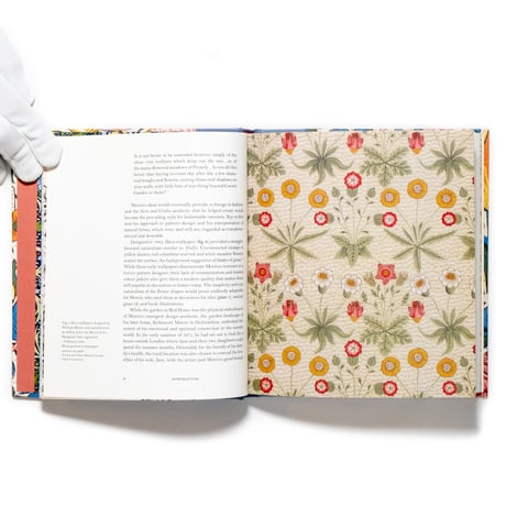 William Morris’s Flowers