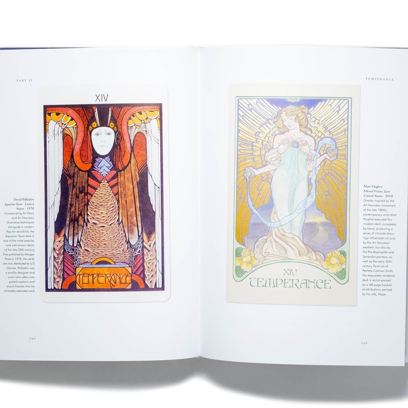 【新品】Tarot The Library of Esoterica タロット Tarot. The Library of Esoterica | Nauka  Humanistyka