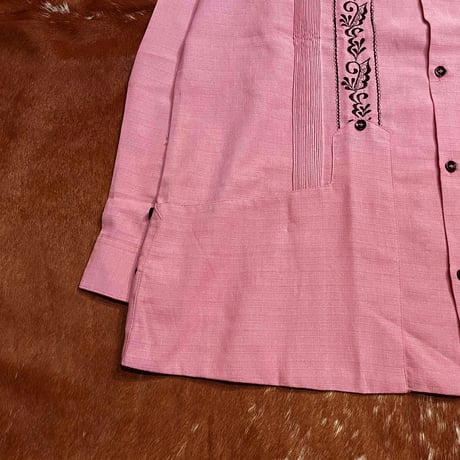 【2027年7月31日までにお届け】【受注生産】【長袖】【 ESG-20L-RPB 】【 L/S GUAYABERA 】【 REJILLADA 】【 ROSE PINK x BLACK 】