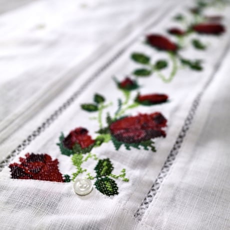 【2027年7月31日までにお届け】【受注生産】【長袖】【 ESG-10L-WR 】【 L/S GUAYAMISA 】【 FLORES 】【 WHITE x RED 】【 白 x 赤 】