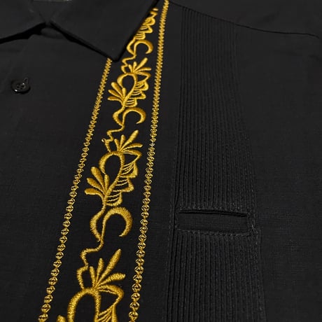 【2027年7月31日までにお届け】【受注生産】【ESG-20L-BG】【REJILLADA 】【L/S GUAYABERA】【BLACKxGOLD】 【黒x金】