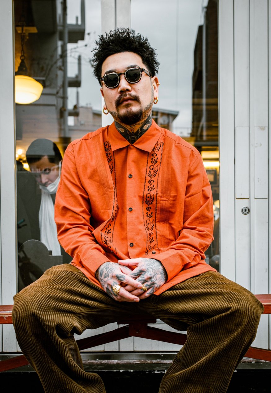 GUAYABERAサイズ参考写真 | Estrella Standard Guayabera