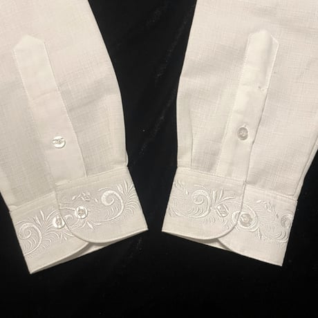 【9月】【予約商品】【長袖】【袖刺繍】【ESG-T30L-W】【 L/S GUAYAMISA 】【WHITE】【白】