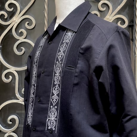 【2027年7月31日までにお届け】【受注生産】【 長袖 】【 ESG-01L-BW 】【 L/S GUAYABERA 】【 REJILLADA 】【 BLACK x WHITE 】