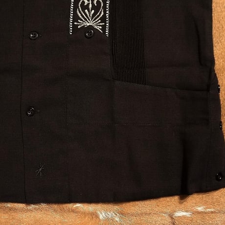 【予約商品】【半袖】【 ESG-01S-BSI 】【 S/S GUAYABERA 】【 REJILLADA 】【 BLACK x SILVER 】【 黒 x 銀 】