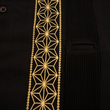 【2027年7月31日までにお届け】【受注生産】【長袖】【 ESGS-04L-BG 】【 L/S GUAYABERA 】【REJILLADA ASA】【麻の葉柄】【BLACK x GOLD】