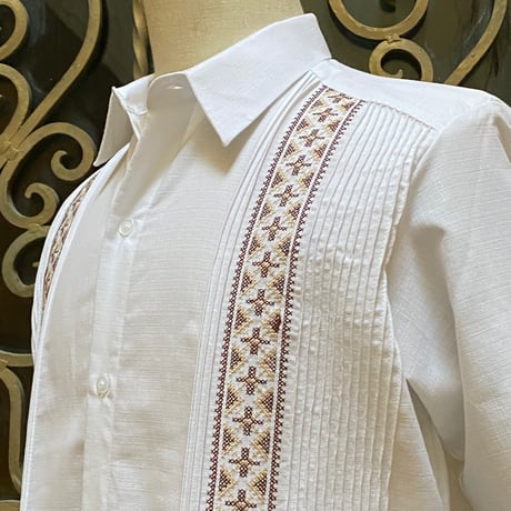 【長袖】【ESG-109L-WBR】【GUAYABERAS COLLI】【 L/S GUAYABERA】【WHITE x BROWN 】
