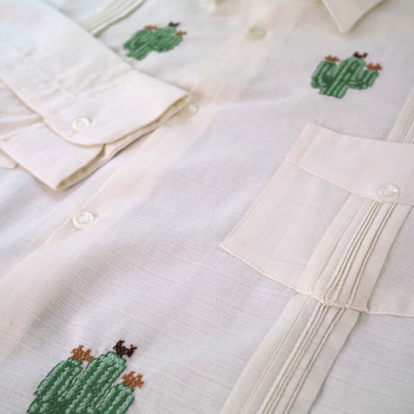 【2027年7月31日までにお届け】【受注生産】【長袖】【CACTUS 手刺繍】【HANDMADE】【CUBANA】】【 ESGP-106L-IV】【 L/S GUAYABERA】【IVORY】