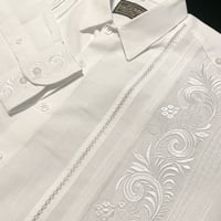 【予約商品】【長袖】【袖刺繍】【ESG-T30L-W】【 L/S GUAYAMISA 】【WHITE】【白】