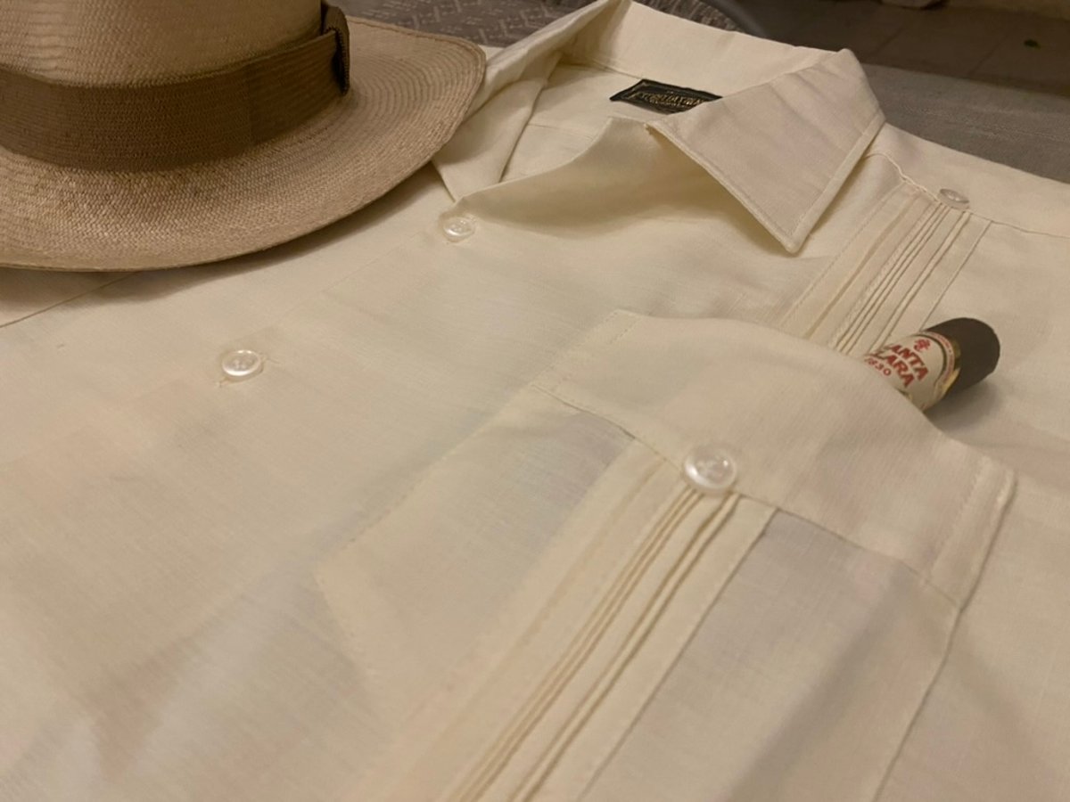 ESTRELLA STANDARD キューバシャツ　ホワイト　サイズ40 ESTRELLA STANDARD キューバシャツ ホワイト サイズ40 グァジャベーラ