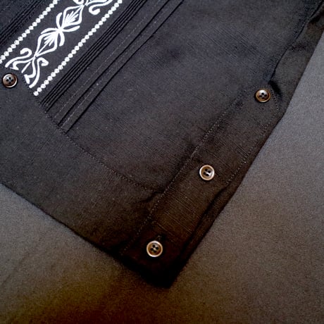【半袖】【 ESG-32S-BW 】【 S/S GUAYABERA】【BLACK x WHITE】 【黒 x 白】