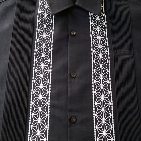 【2027年7月31日までにお届け】【受注生産】【長袖】【 ESGS-04L-BS 】【 L/S GUAYABERA 】【 REJILLADA ASA 】【 麻の葉柄 】【BLACKxSILVER】