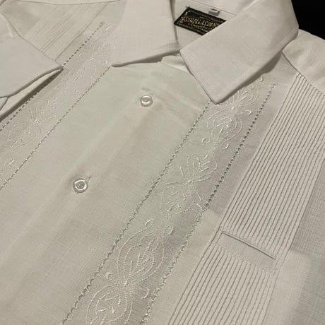 全商品 | Estrella Standard Guayabera