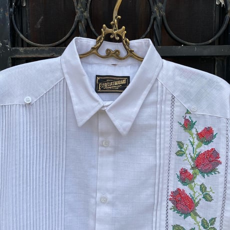 【2027年7月31日までにお届け】【受注生産】【長袖】【 ESG-10L-WR 】【 L/S GUAYAMISA 】【 FLORES 】【 WHITE x RED 】【 白 x 赤 】