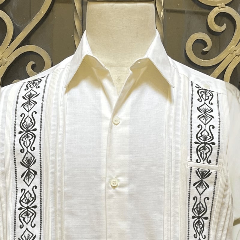 エストレアスタンダード/キューバシャツ/入手困難長袖シャツ サイズ42 サイズ42 Estrella Standard L/S GUAYABERA REJILLADA 長袖
