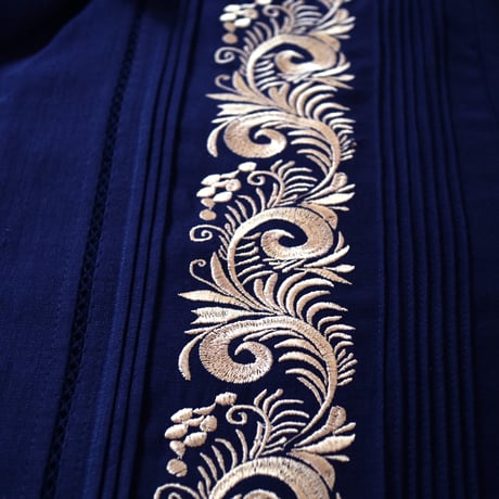 【お取り寄せ商品】【長袖】【袖刺繍】【IMP-101L-NG】【 L/S GUAYABERA 】【 NAVY x GOLD 】【 紺 x 金 】