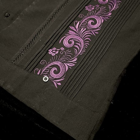 【長袖】【袖刺繍】【ESG-T30L-BPU】【 L/S GUAYAMISA 】【 BLACK xPURPLE 】【 黒x紫 】
