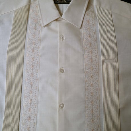 【2027年7月31日までにお届け】【受注生産】【 長袖 】【 ESGS-04L-OF 】【 L/S GUAYABERA 】【 REJILLADA ASA 】【 麻の葉柄 】【 OFF WHITE 】