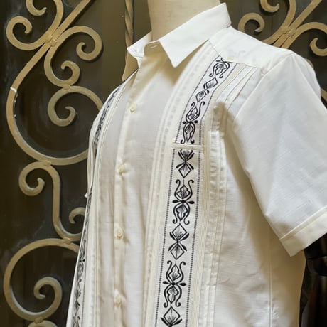 【半袖】【 ESG-32S-OFB 】【S/S GUAYAMISA】【OFF WHITE x BLACK】 【オフホワイト x 黒】
