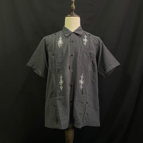 【半袖】【サイズ42(2XL)】【IMP-DE-32S-CHW-42】【 DEADSTOCK 】【S/S GUAYABERA】【CHARCOALxWHITE】