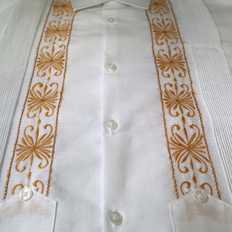 【2027年7月31日までにお届け】【受注生産】【半袖】【 ESG-01S-WG 】【 S/S GUAYABERA 】【 REJILLADA 】【 WHITE x GOLD 】【 白 x 金 】