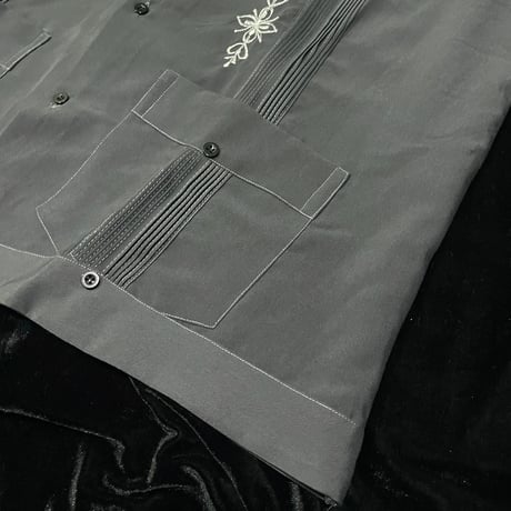 【予約】【半袖】【サイズ42(2XL)】【IMP-DE-32S-CHW-42】【 DEADSTOCK 】【S/S GUAYABERA】【CHARCOALxWHITE】  【炭黒x白】