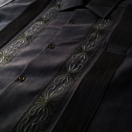 【2027年7月31日までにお届け】【受注生産】【 半袖 】【 ESG-01S-B 】【 S/S GUAYABERA 】【 REJILLADA 】【 BLACK 】【 黒 】