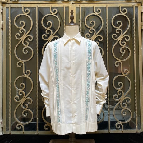 【長袖】【 ESG-32L-OFJA 】【 L/S GUAYAMISA 】【OFF WHITExJADE】 【オフホワイトx翡翠】